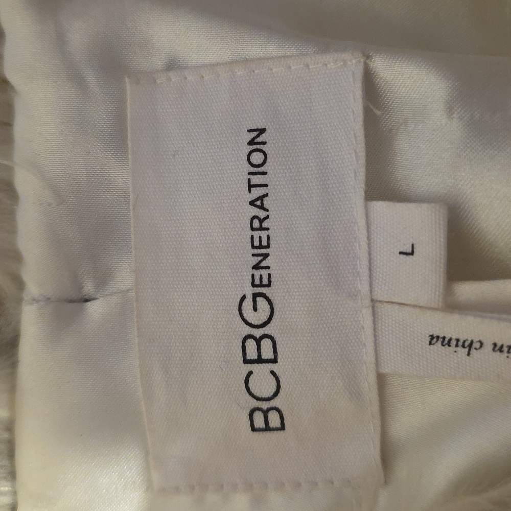BCBGeneration Elegant Faux Fur Coat in Gray and Cream - Picture 2 of 3